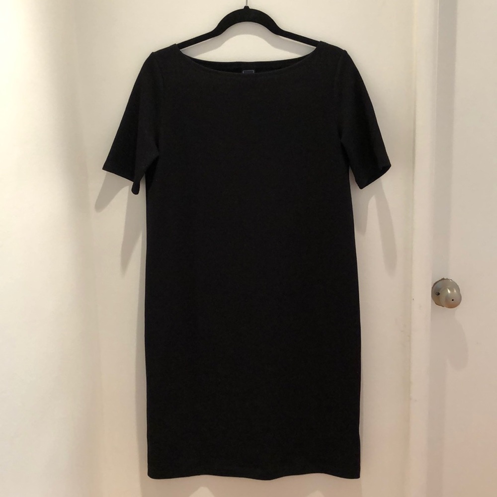 Gap maternity dress
